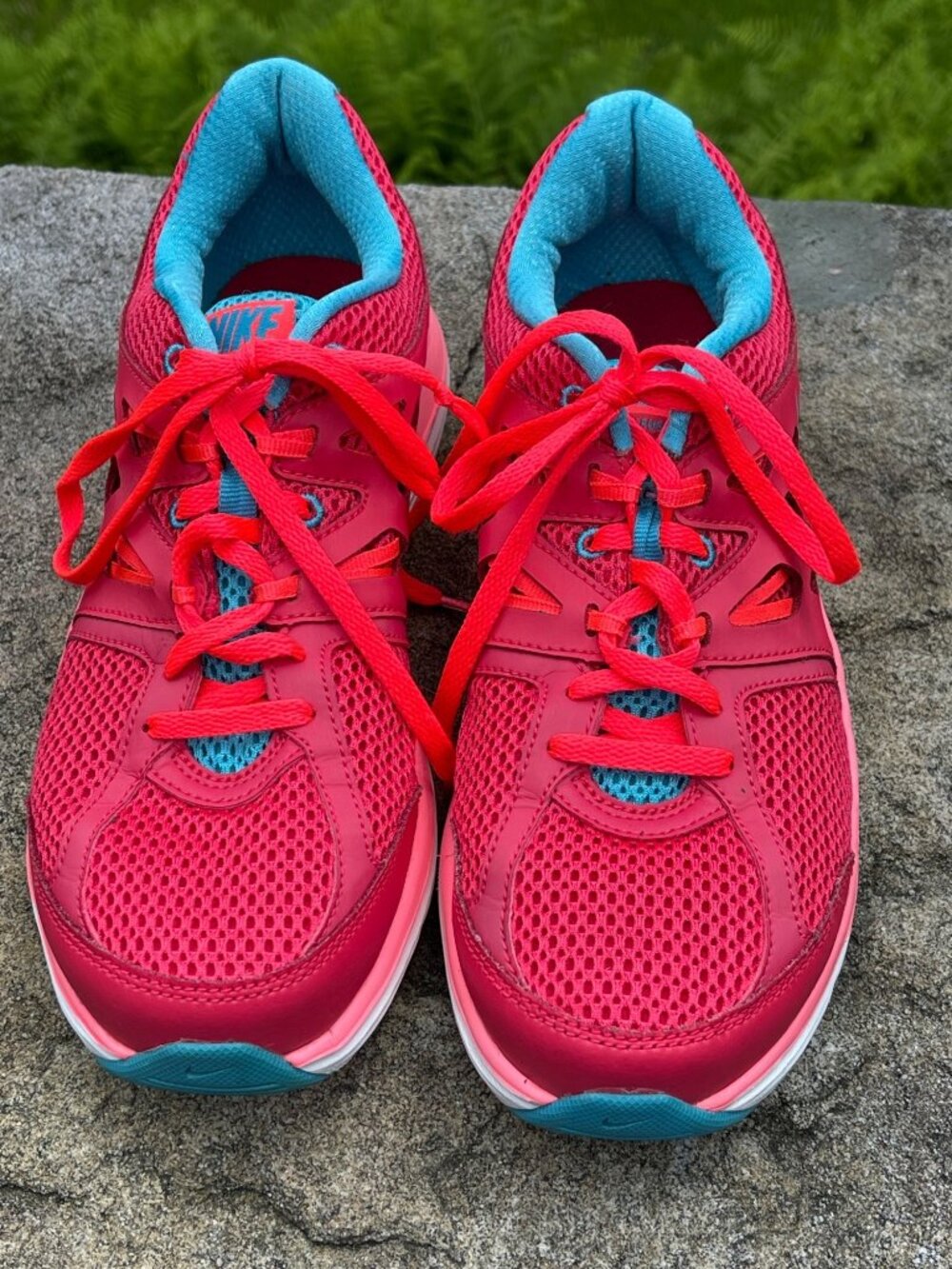 Nike Dual Fusion Lite Hot Pink Blue Running Shoes Women Size 8.5